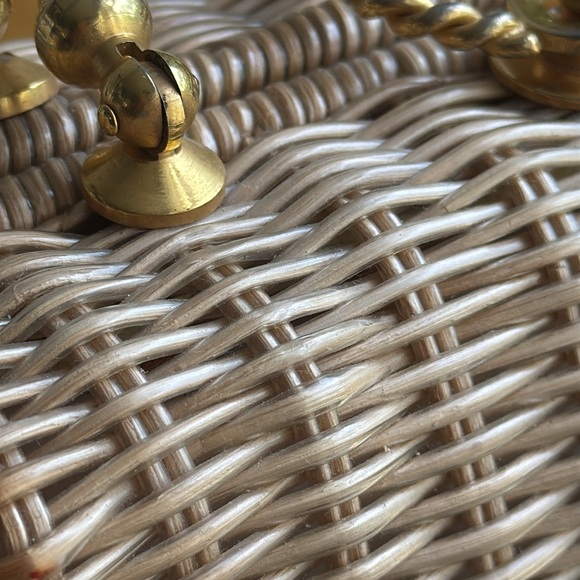 Vintage! 1950’s-60’s Vinyl Coated Wicker Bag - Picture 9 of 14